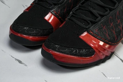 Hyperoad 'Finale' Premier Jordan 23 1030